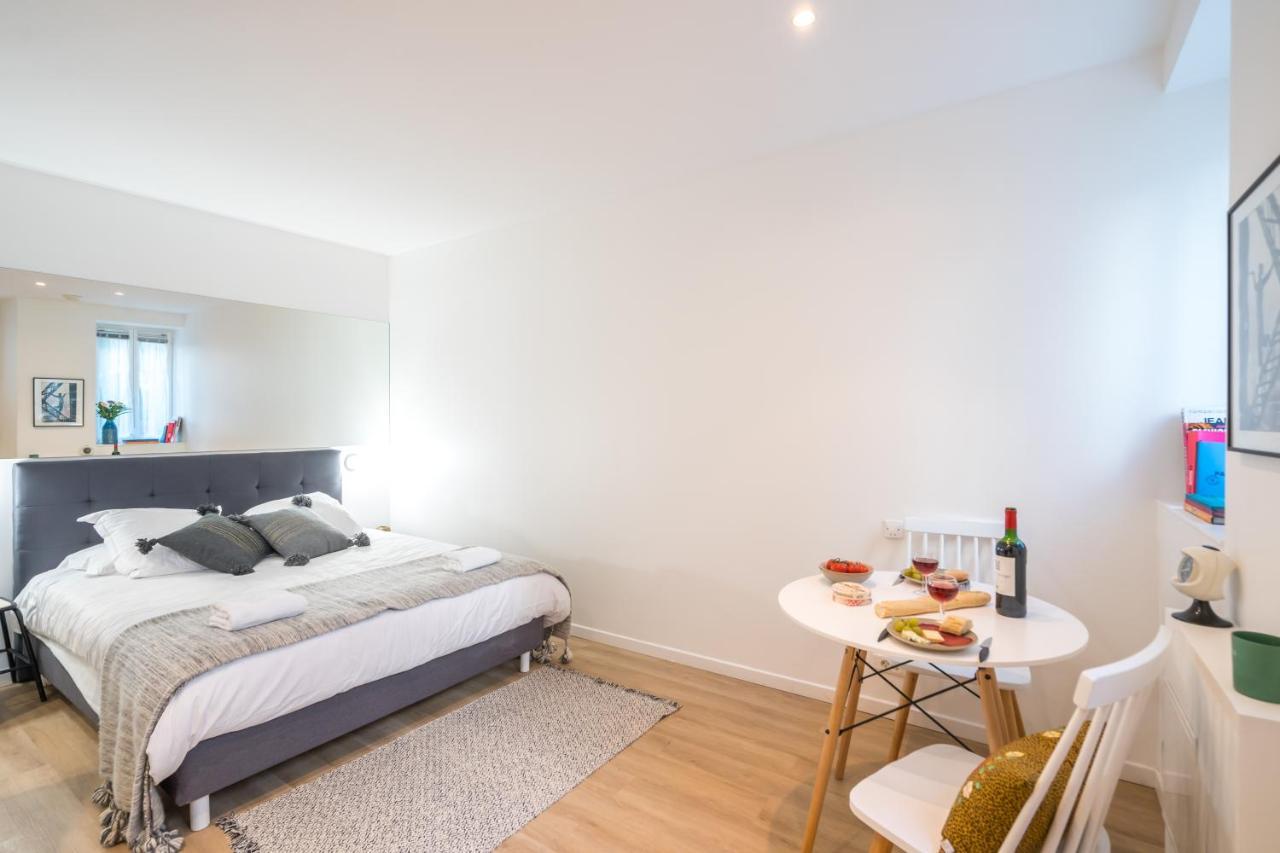 Studio Terrasse Privee 5 Min To Eiffel Tower Paris Ngoại thất bức ảnh